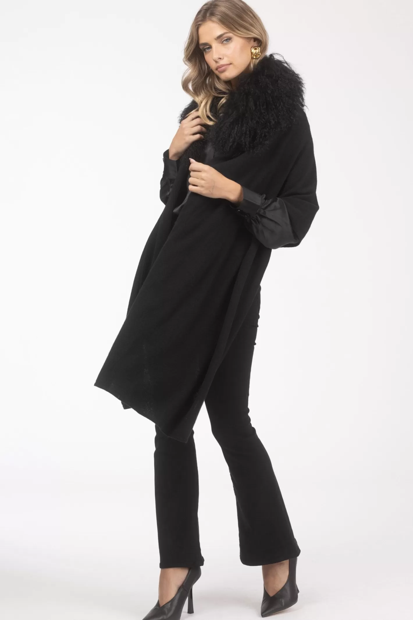 Women GORSKI Montreal Select Cashmere And Merino Wool Blend Stole With Select Mongolian Lamb Trim