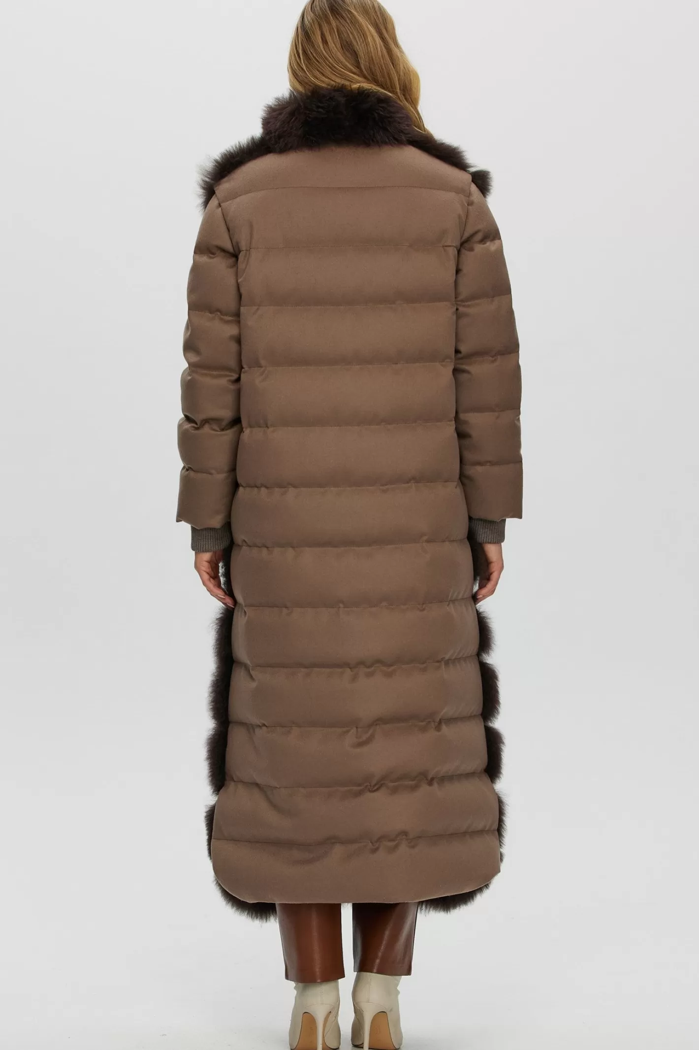 Women GORSKI Montreal Select Cashmere Goat Diagonal Coat With Loro Piana Cashmere Sleeves And Back