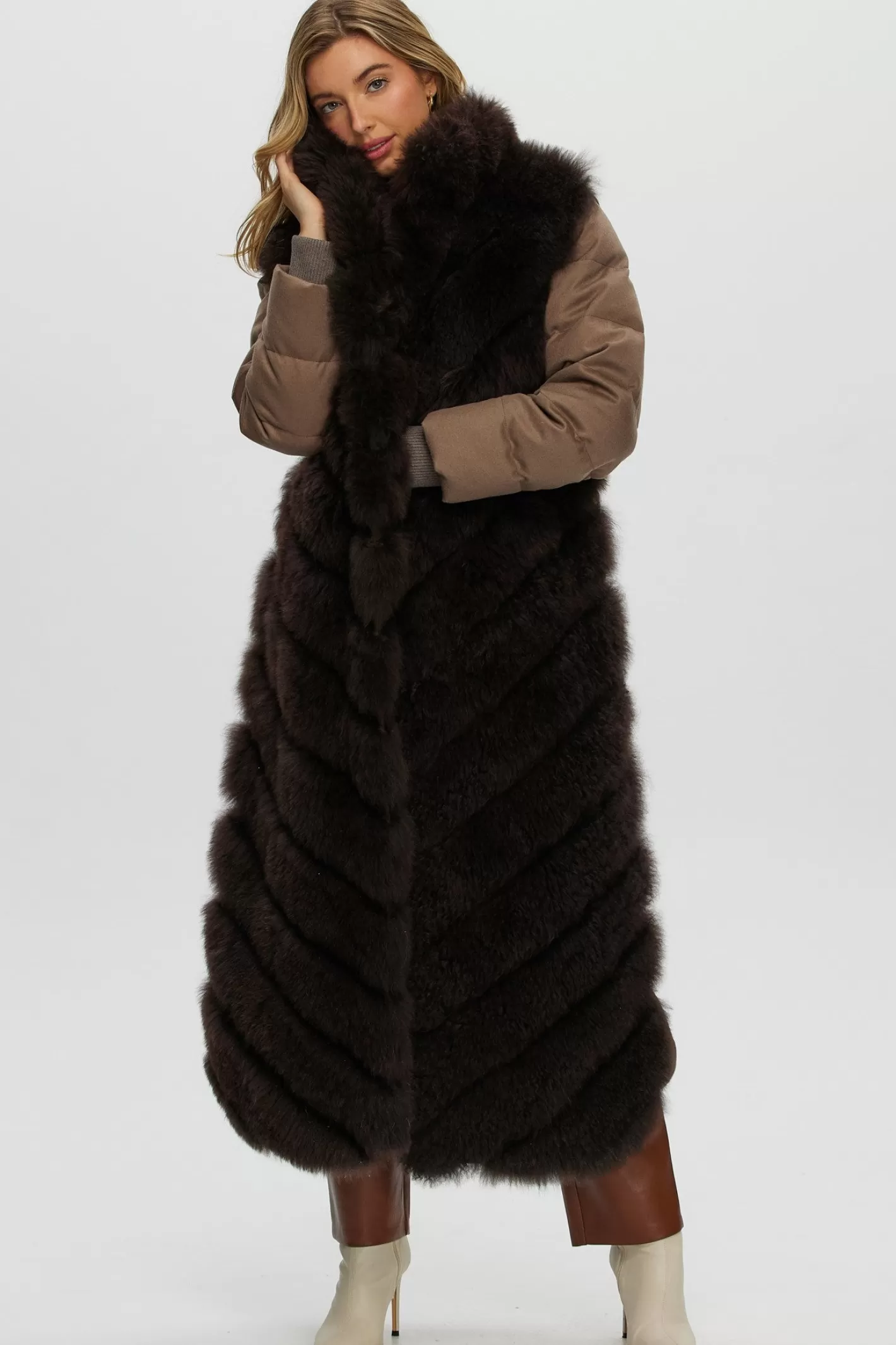 Women GORSKI Montreal Select Cashmere Goat Diagonal Coat With Loro Piana Cashmere Sleeves And Back