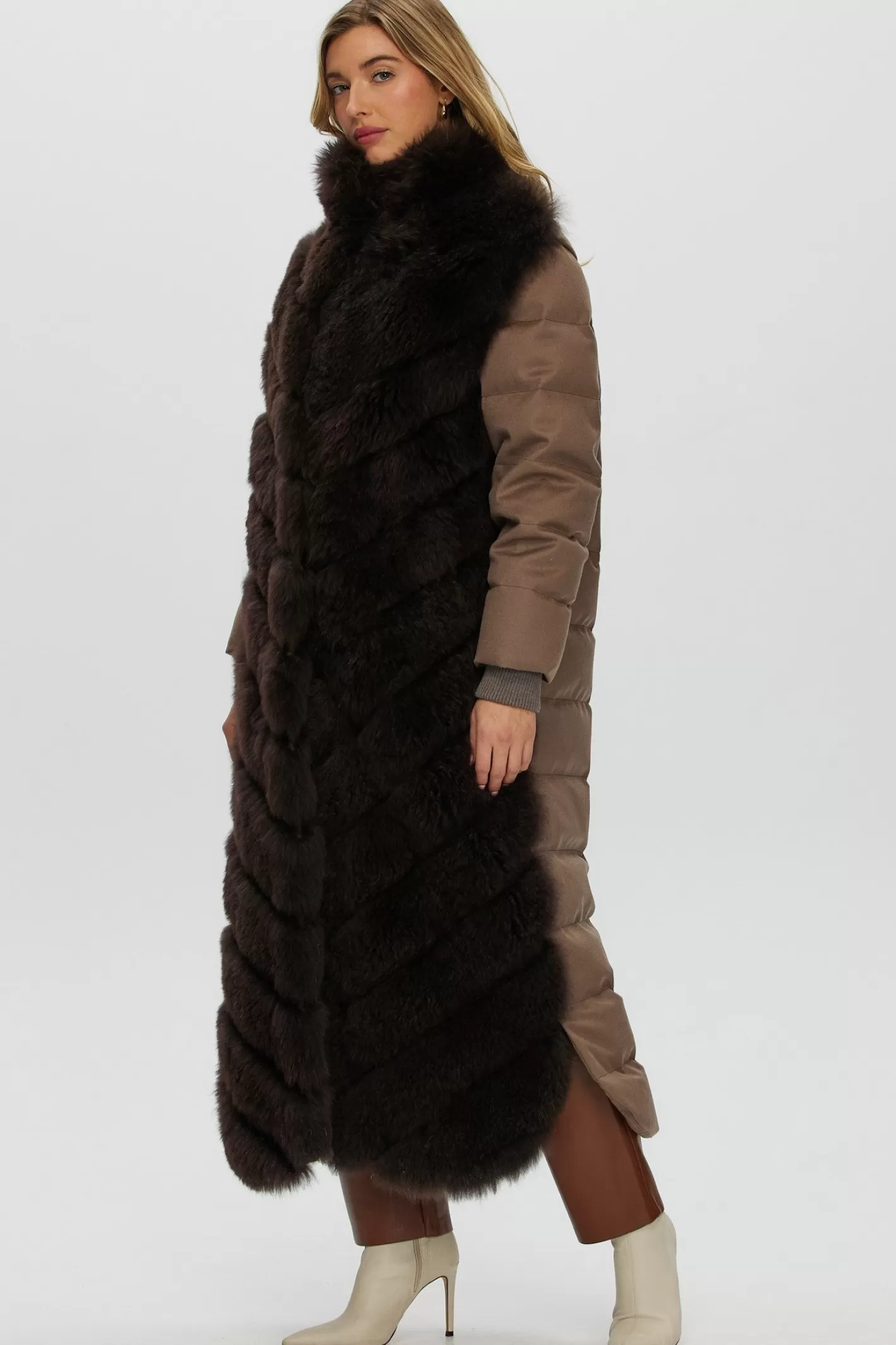 Women GORSKI Montreal Select Cashmere Goat Diagonal Coat With Loro Piana Cashmere Sleeves And Back