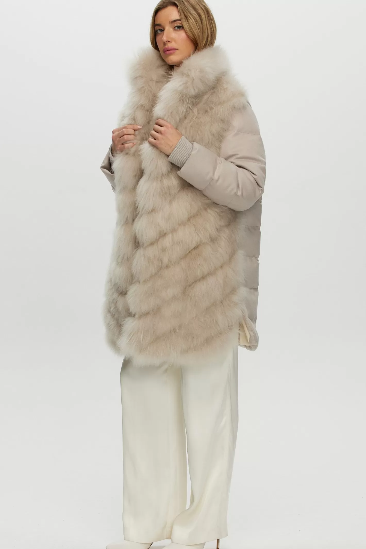 Women GORSKI Montreal Select Cashmere Goat Diagonal Stroller With Loro Piana Cashmere Sleeves And Back