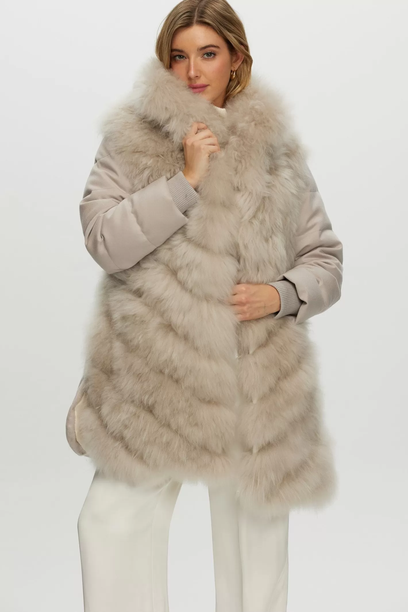 Women GORSKI Montreal Select Cashmere Goat Diagonal Stroller With Loro Piana Cashmere Sleeves And Back
