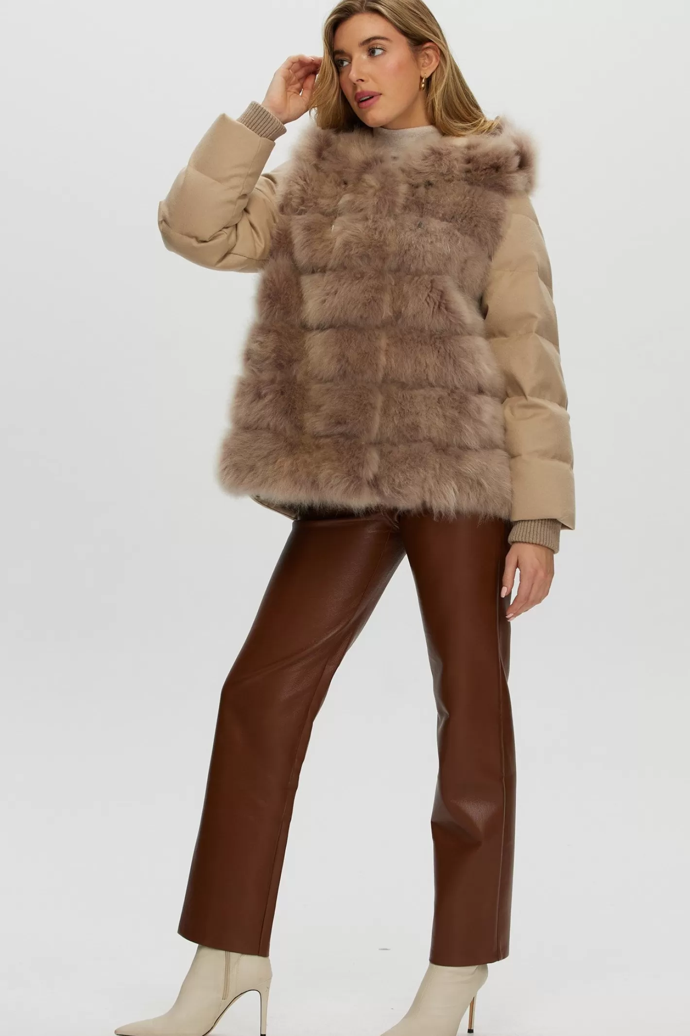 Women GORSKI Montreal Select Cashmere Goat Quilted Down Parka With Loro Piana Cashmere Sleeves And Back