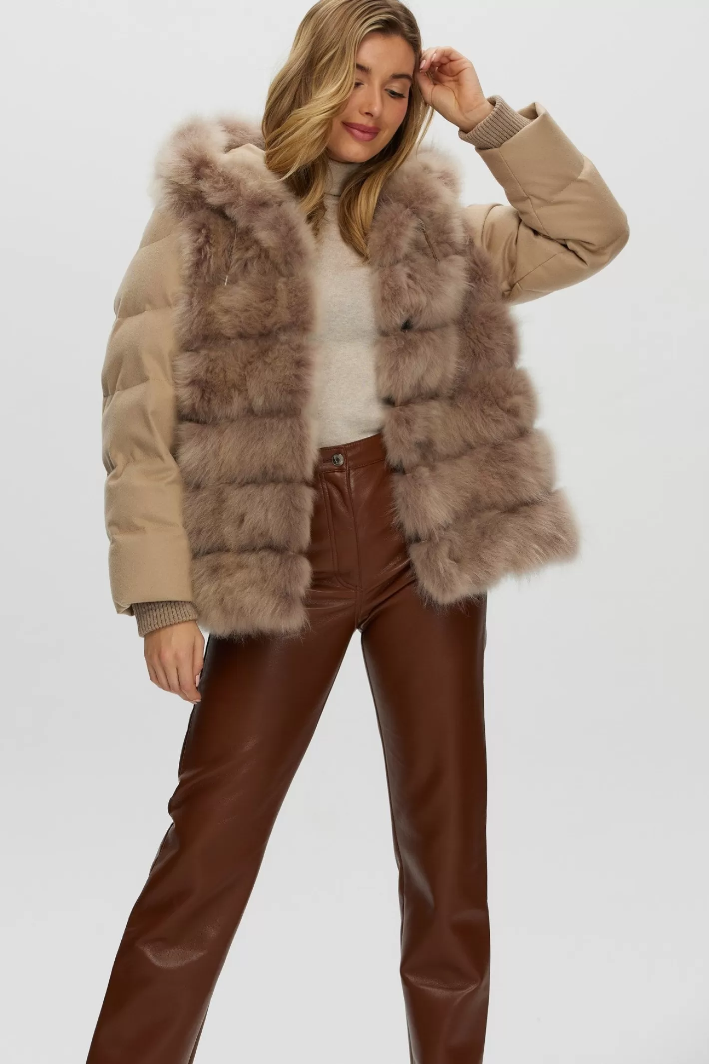 Women GORSKI Montreal Select Cashmere Goat Quilted Down Parka With Loro Piana Cashmere Sleeves And Back