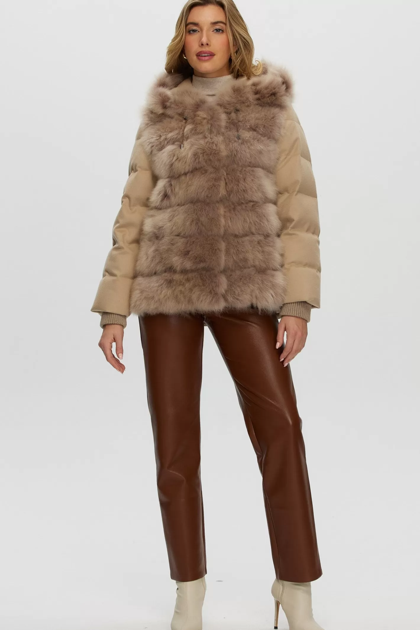 Women GORSKI Montreal Select Cashmere Goat Quilted Down Parka With Loro Piana Cashmere Sleeves And Back