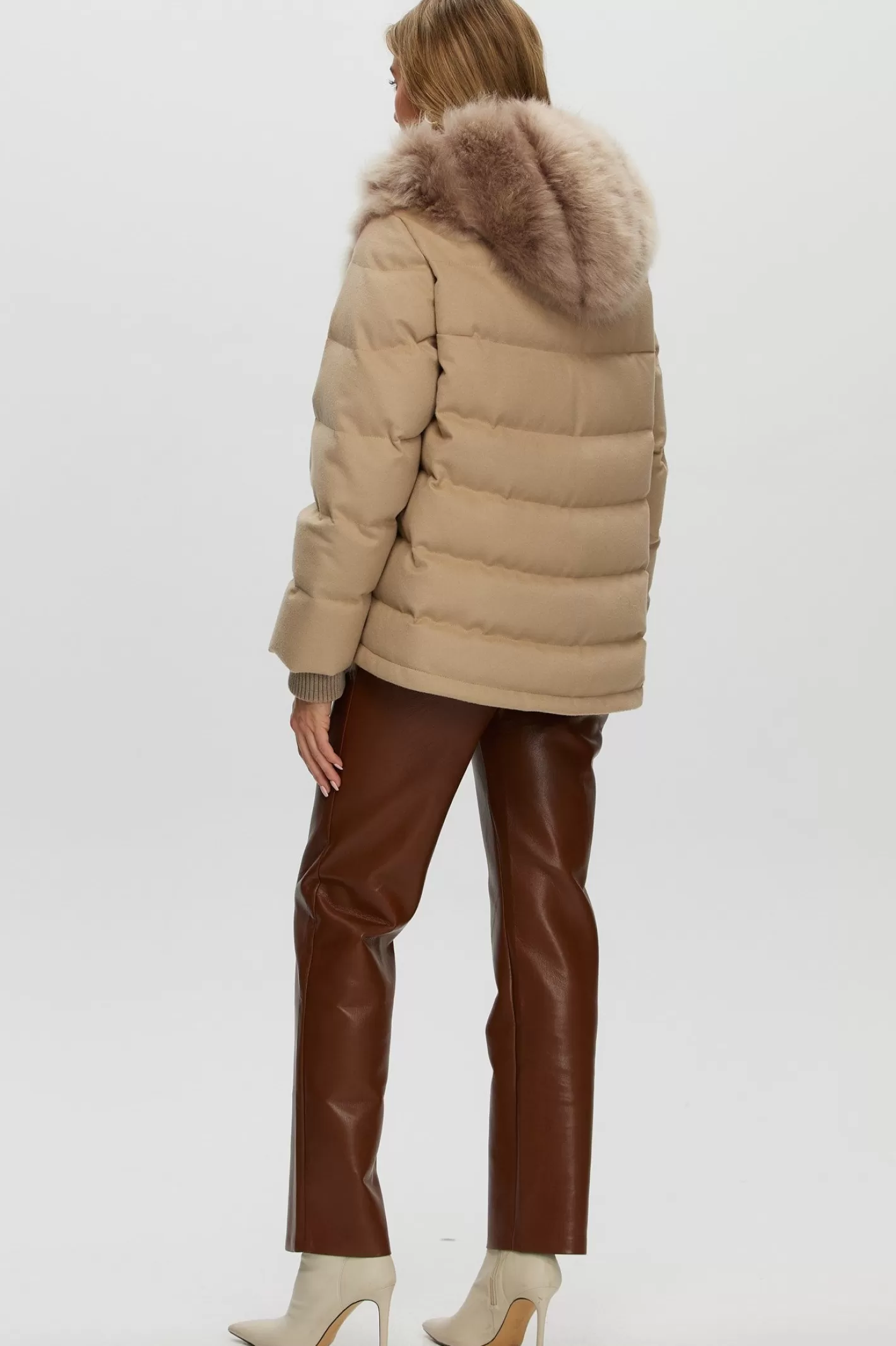Women GORSKI Montreal Select Cashmere Goat Quilted Down Parka With Loro Piana Cashmere Sleeves And Back