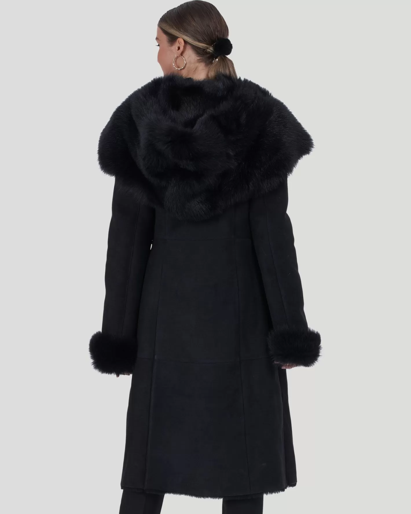 Women GORSKI Montreal Select Shearling Lamb Hooded Short Coat With Toscana Shearling LambTrim