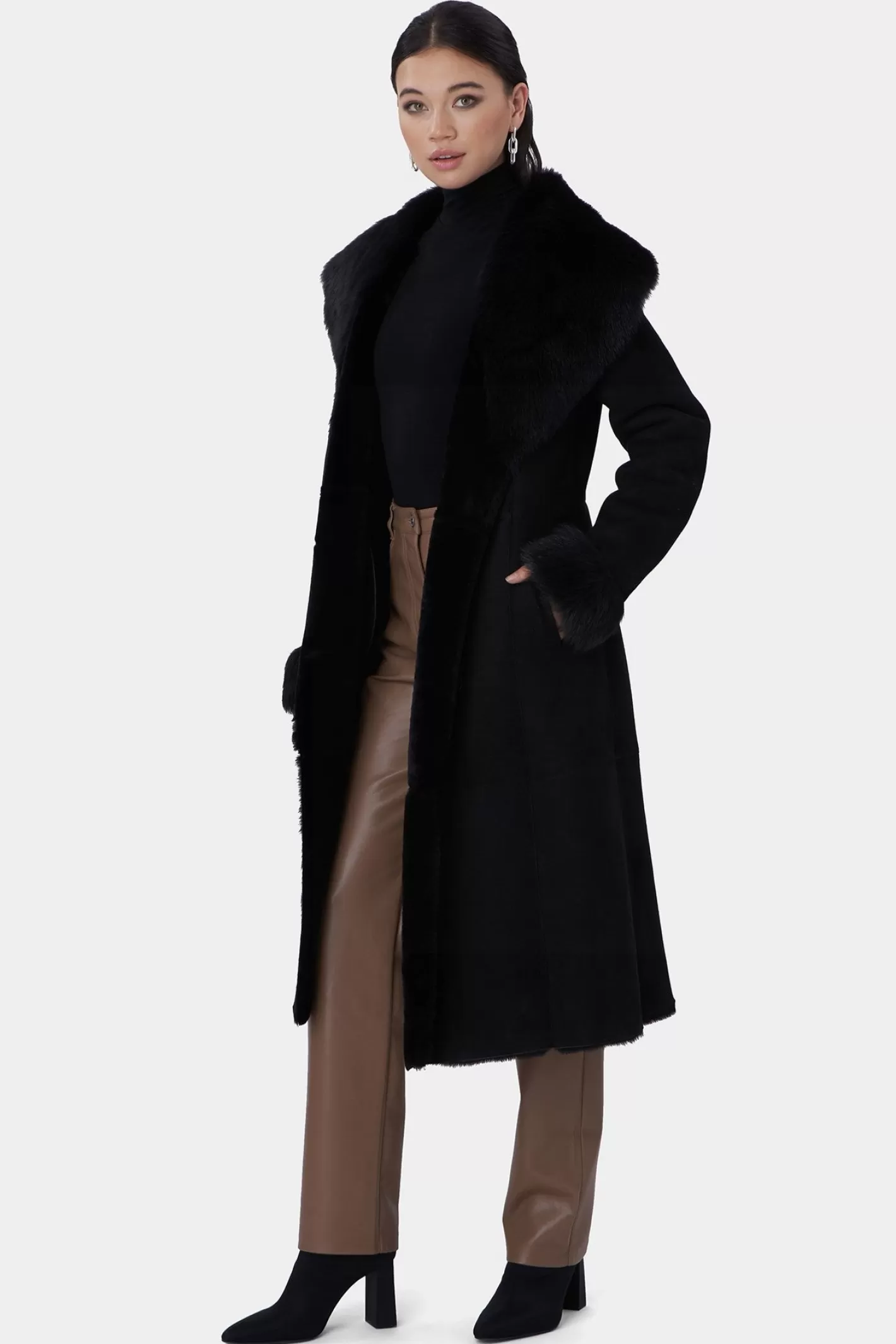 Women GORSKI Montreal Select Shearling Lamb Short Coat With Toscana Collar And Cuff