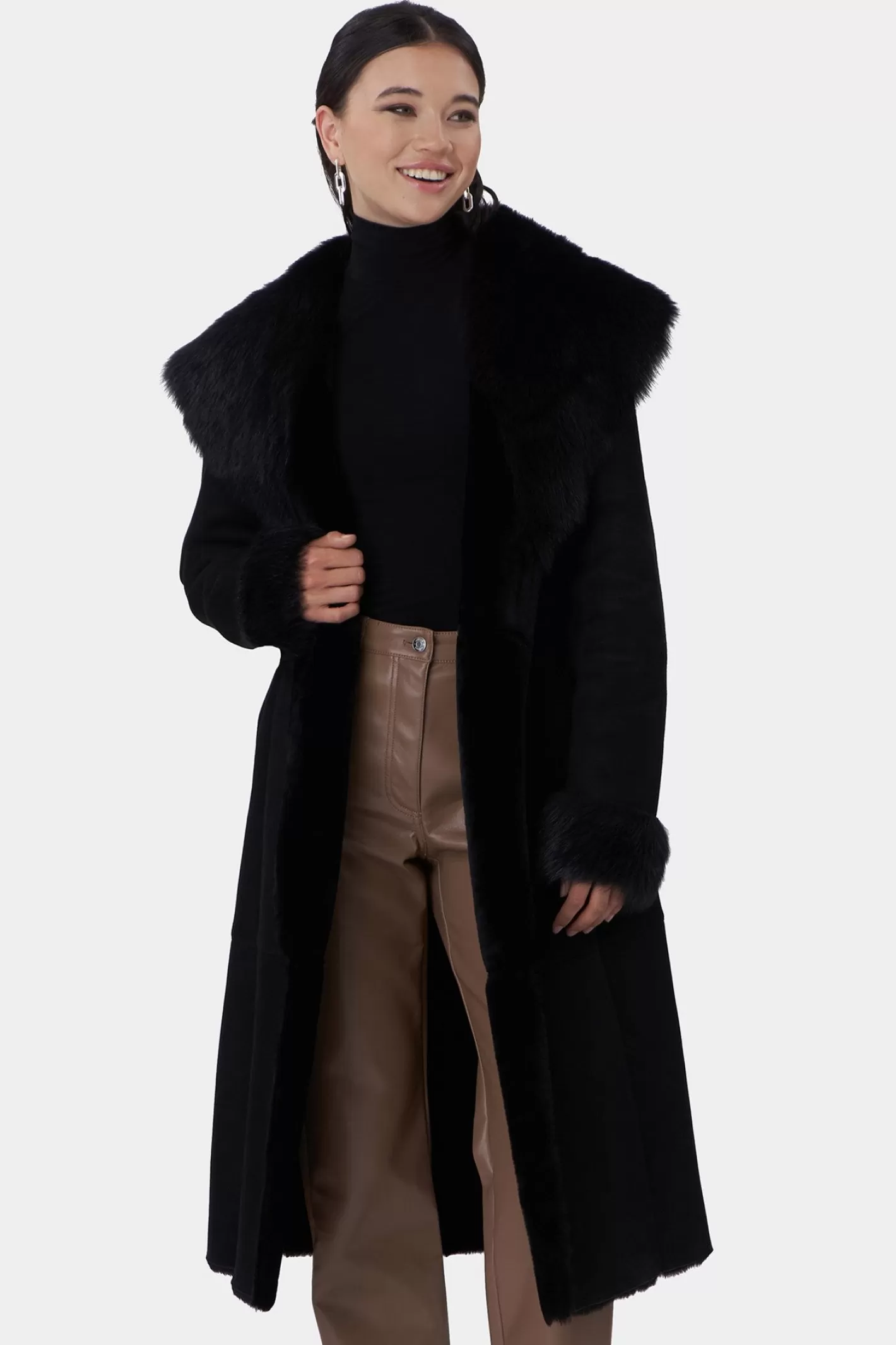 Women GORSKI Montreal Select Shearling Lamb Short Coat With Toscana Collar And Cuff