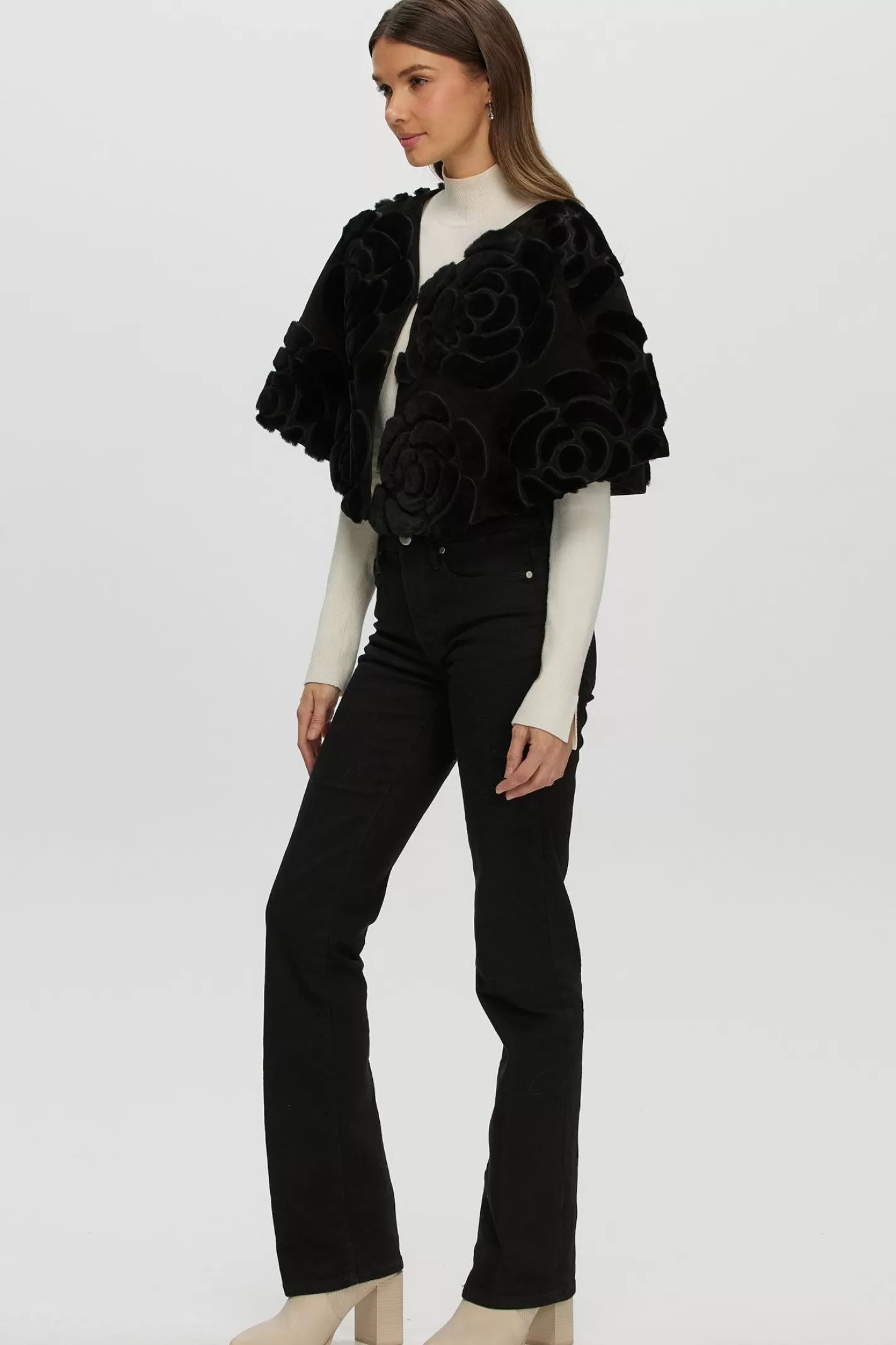 Women GORSKI Montreal Select Shearling Lamb/Suede Floral Embroidered Stole Reversible To Loro Piana Cashmere & Wool