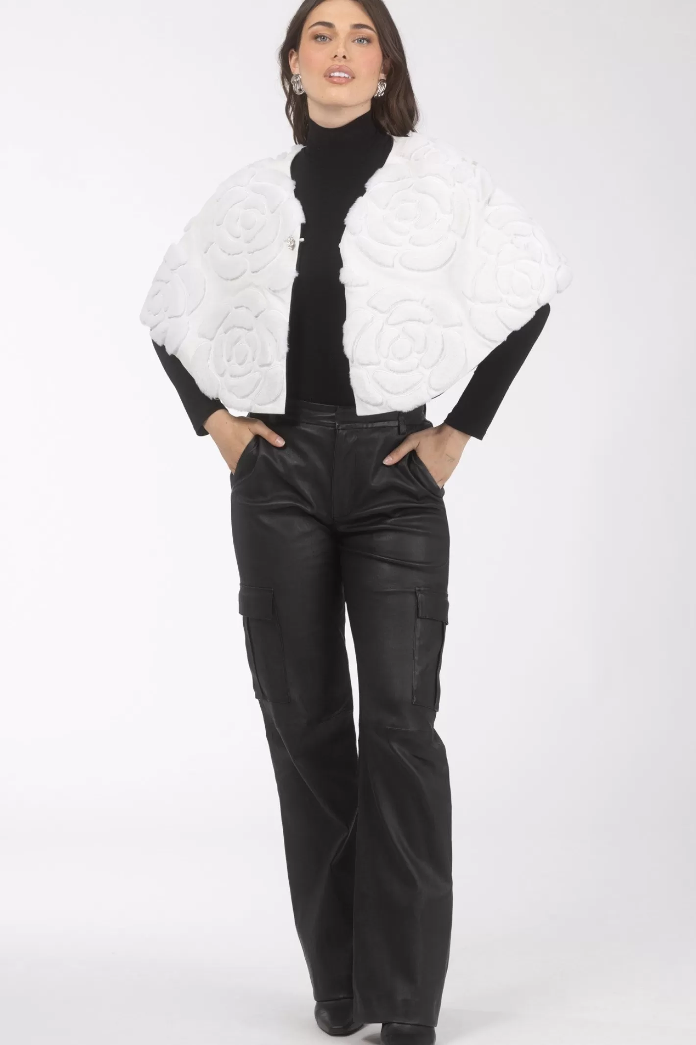 Women GORSKI Montreal Select Shearling Lamb/Suede Floral Embroidered Stole Reversible To Loro Piana Cashmere & Wool