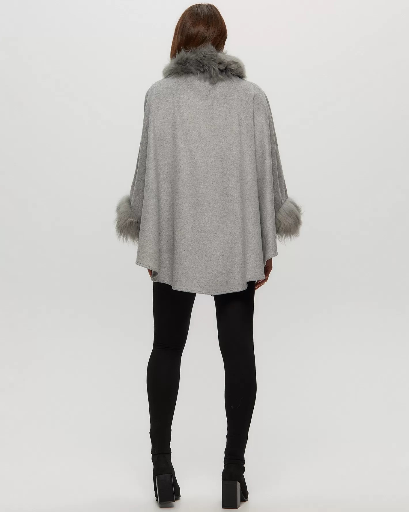 Women GORSKI Montreal Wool And Cashmere Blend Cape With Toscana Shearling Lamb Trim